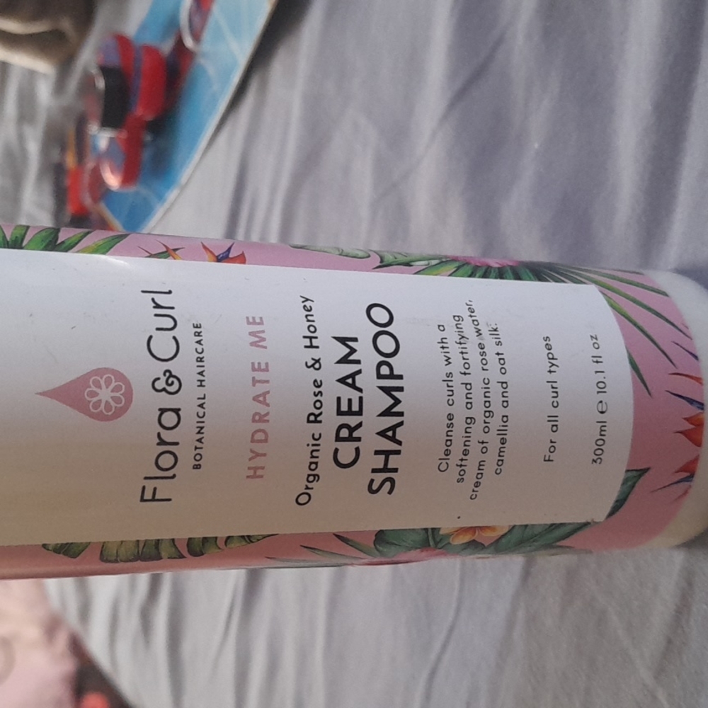 New! Flora & Curl